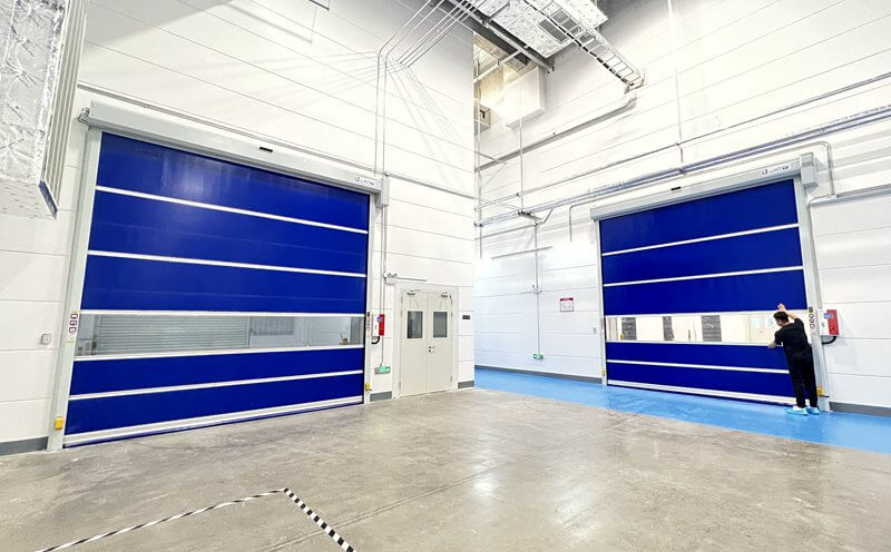 提升車間環(huán)境質(zhì)量——快速卷簾門在凈化車間中的應(yīng)用插圖 提升車間環(huán)境質(zhì)量——快速卷簾門在凈化車間中的應(yīng)用插圖