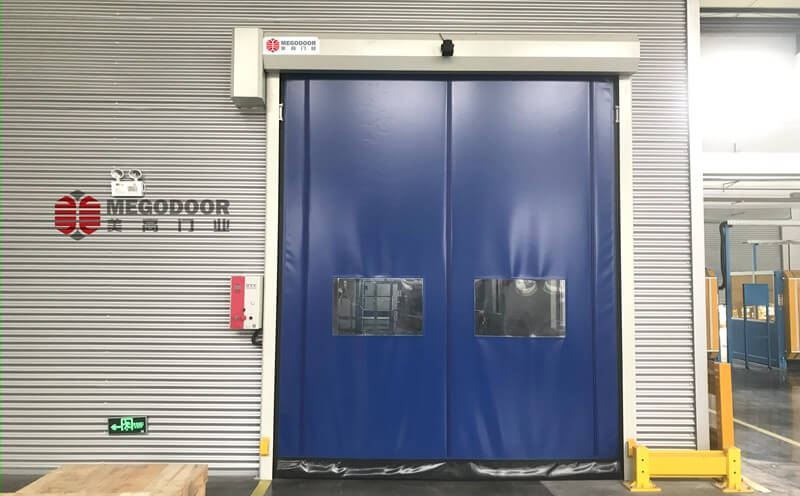 承接無錫地區(qū)廠房門改造:美高門業(yè)助力企業(yè)打造高效潔凈工業(yè)空間插圖2 承接無錫地區(qū)廠房門改造:美高門業(yè)助力企業(yè)打造高效潔凈工業(yè)空間插圖2