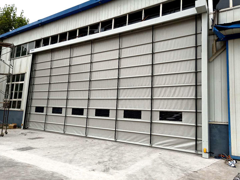 工廠用的感應抗風門有哪些？插圖